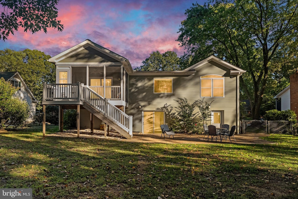 406 Harbor Dr, Annapolis, MD 21403 - photo 1