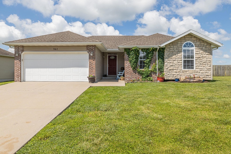 967 Grassey Ct.15