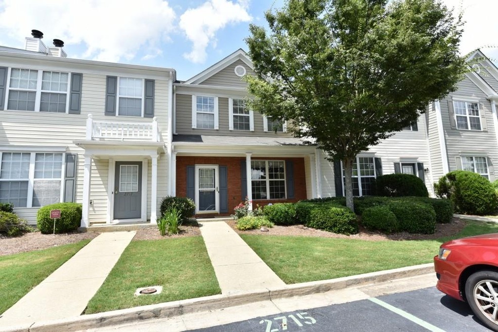 Beautiful townhome in Windward Pointe.