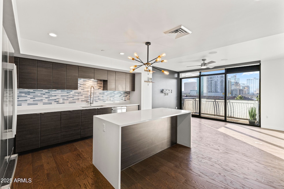 Portland on the Park unit 715, Phoenix, AZ 85003 - photo 1