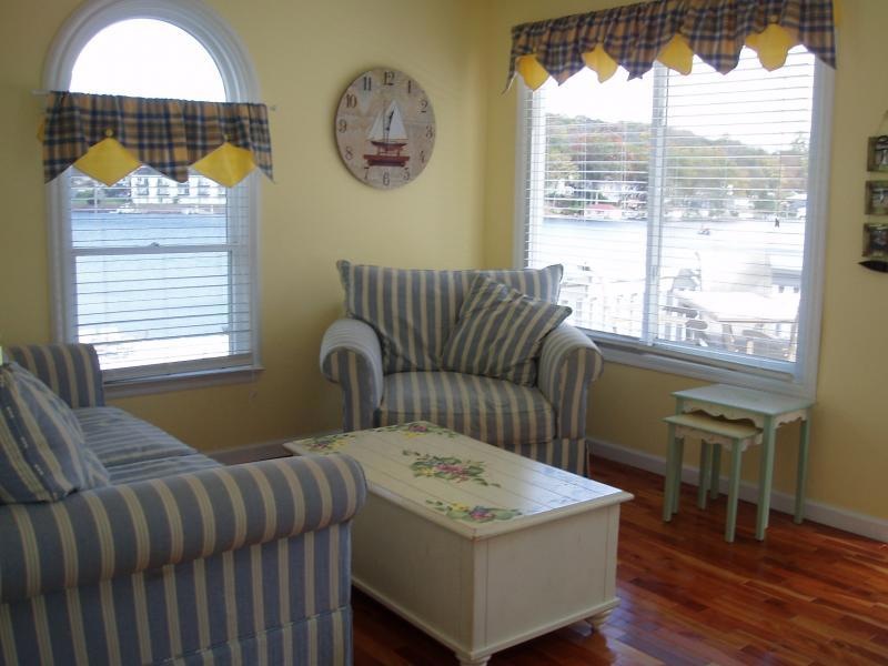 431 Lakeside Blvd unit 14, Hopatcong, NJ 07843 - photo 1