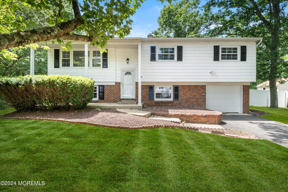 1810 Greenwood Rd, Toms River, NJ 08753 - photo 1