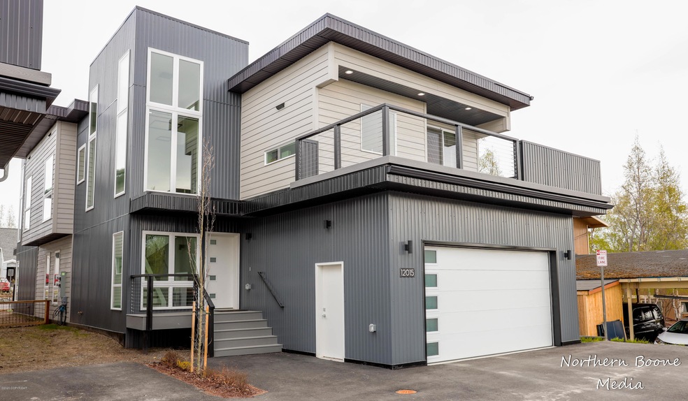 12015 Johns Rd