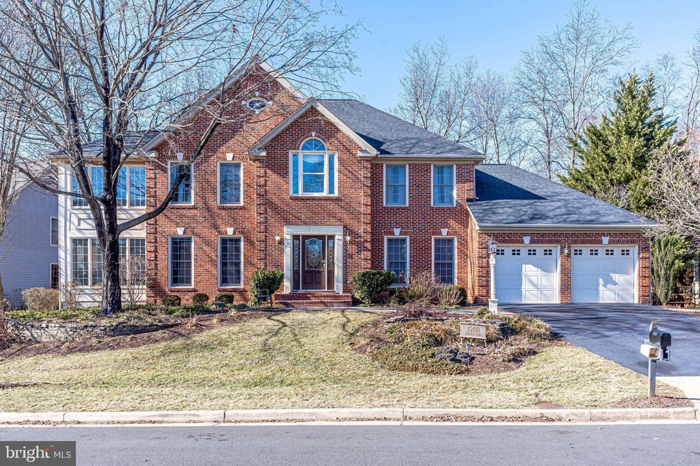 15418 Snowhill Ln, Centreville, VA 20120 - photo 1