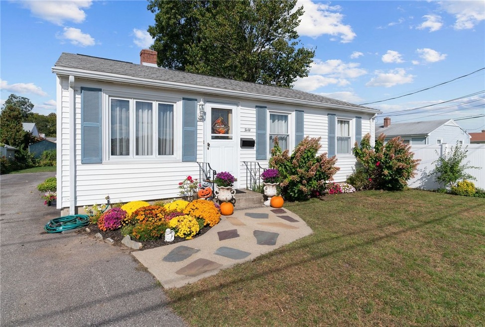 40 Balbo St, Pawtucket, RI 02860 - photo 1