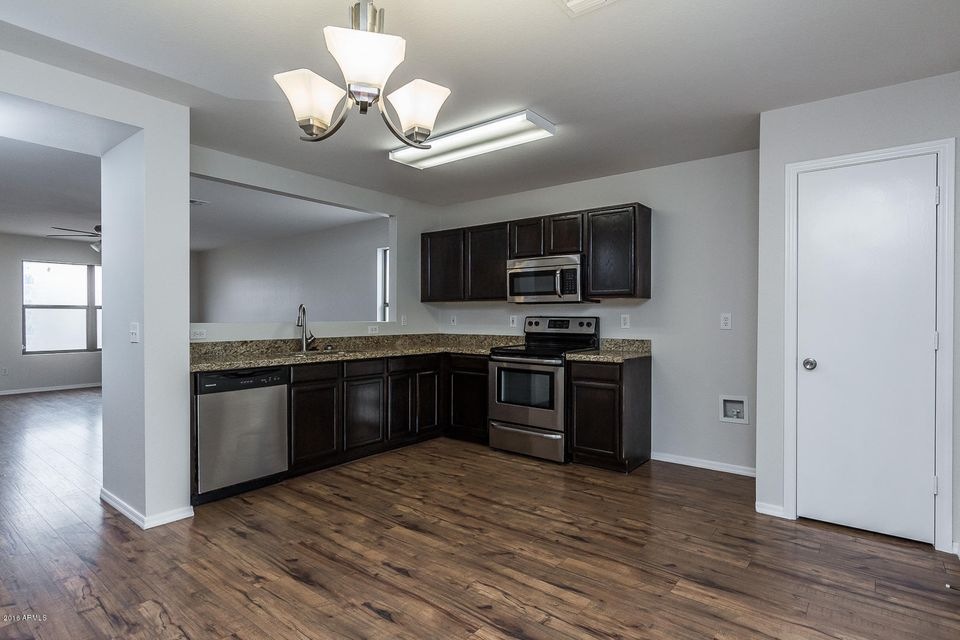 Kitchen b