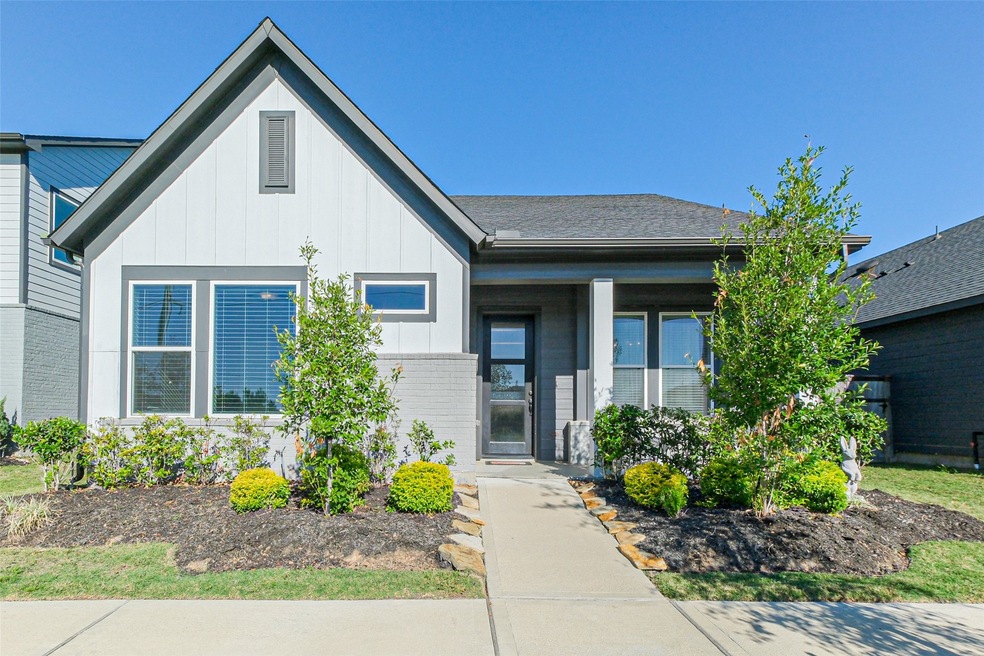 28746 Shoalhaven Ct, Fulshear, TX 77441 - photo 1