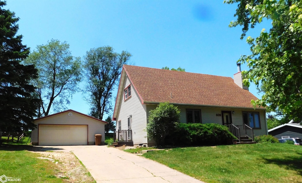 609 N 24th St, Denison, IA 51442 - photo 1