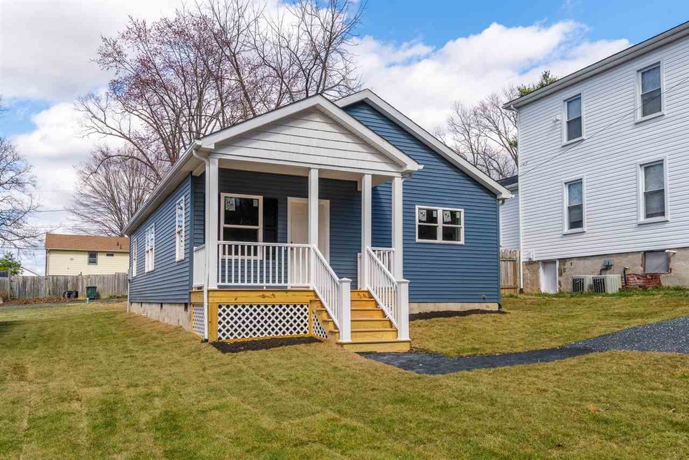 1317 D St, Waynesboro, VA 22980 - photo 1