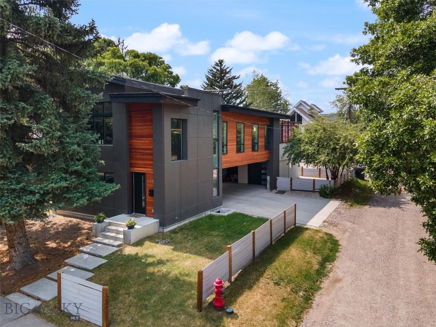 215 N 10th Ave, Bozeman, MT 59715 - photo 1