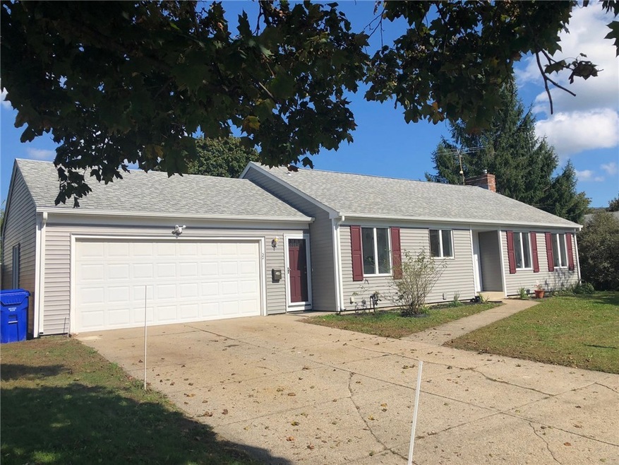 32 Woodbine St, Pawtucket, RI 02860 - photo 1