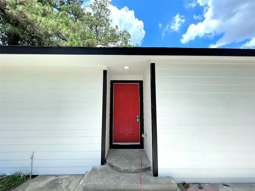 9326 Dandy St, Houston, TX 77016 - photo 1