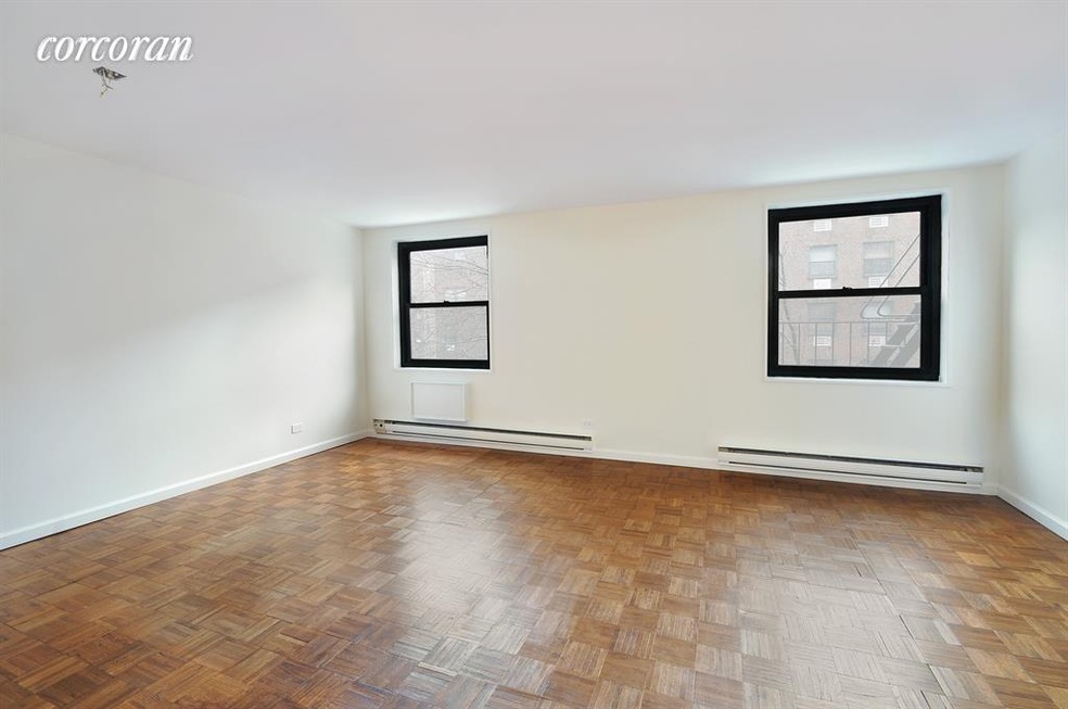 107 Morton St unit 4B, New York, NY 10014 - photo 1