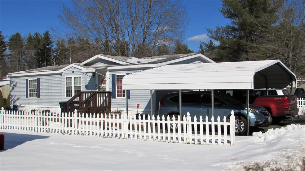 4 Glenn Dr, Allenstown, NH 03275 - photo 1