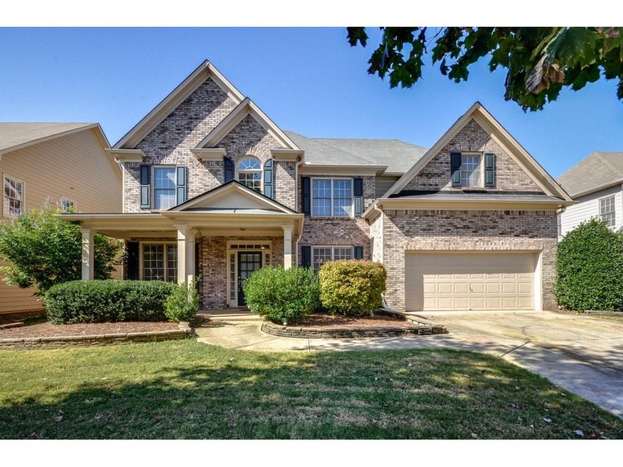 Gorgeous 5 bedroom, 4.5 bathroom home offers fabul