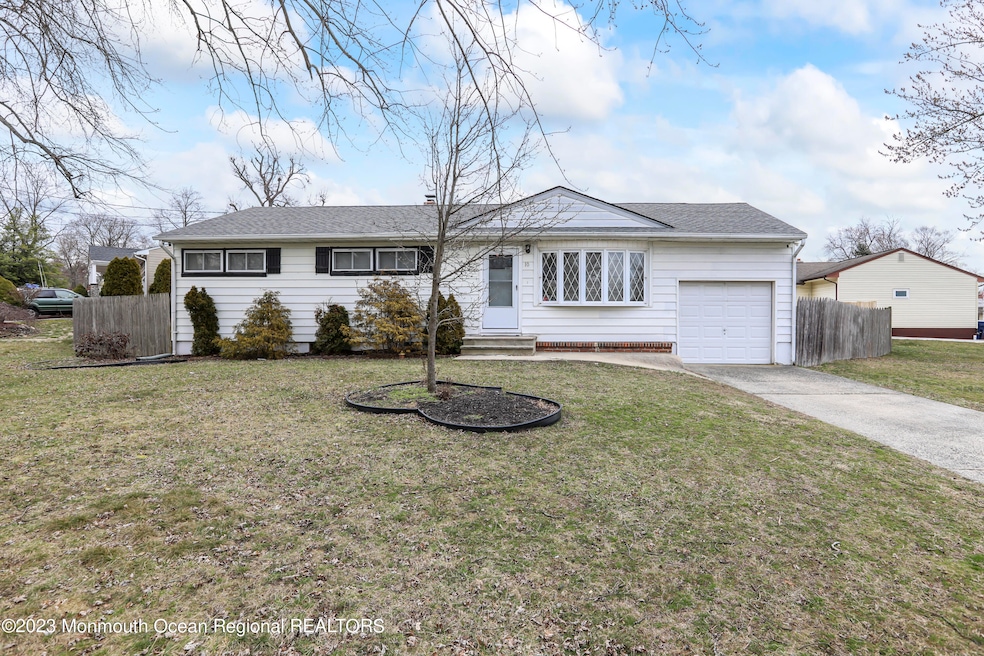 10 Roberts Rd