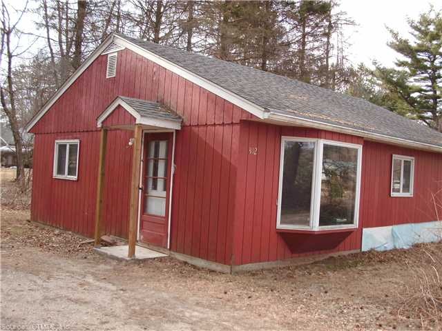 392 Roseland Park Rd, Woodstock, CT 06281 - photo 1