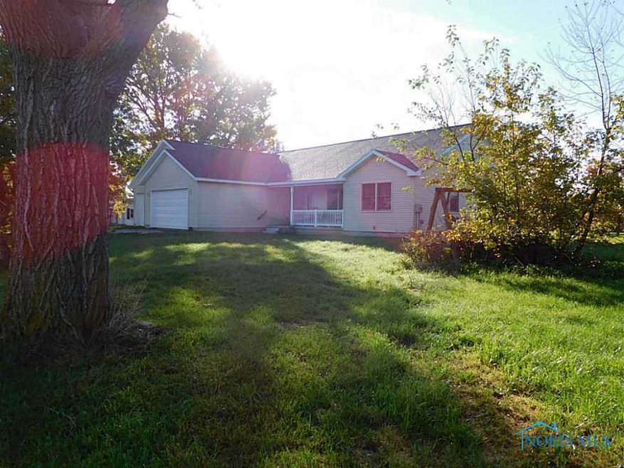 22310 W Hellwig Rd, Genoa, OH 43430 - photo 1