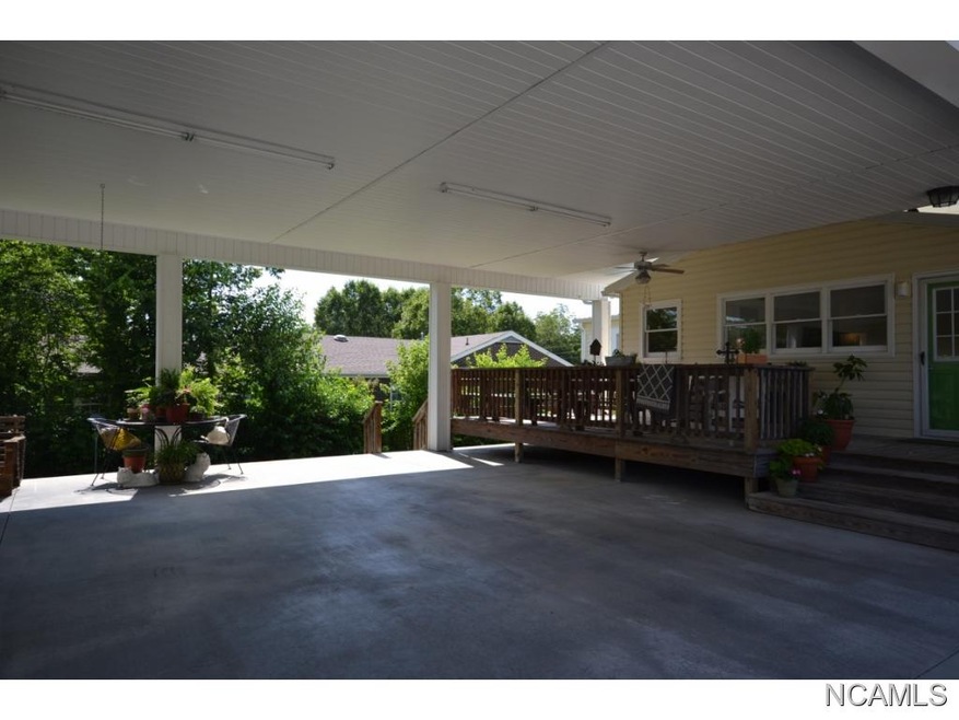 1319 5th St SE, Cullman, AL 35055 - photo 1