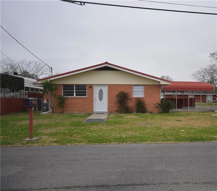2800 Blanche St, Marrero, LA 70072 - photo 1