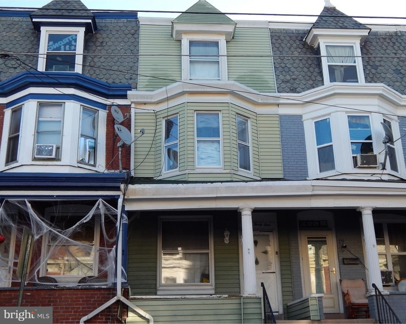 1241 Mulberry St, Reading, PA 19604 - photo 1