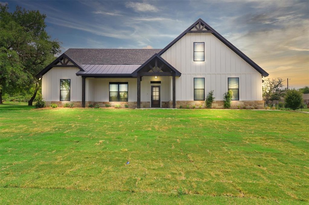 3903 Davis Rd, Granbury, TX 76049 - photo 1