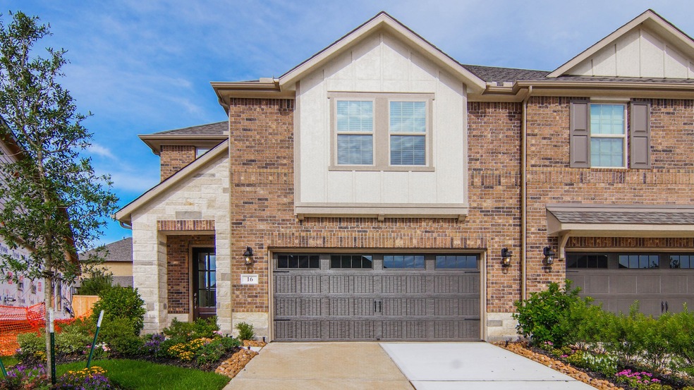 16 Centennial Ridge Place, the Woodlands, TX 77354 - photo 1