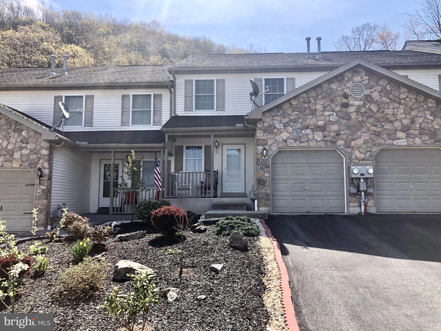 118 Mcknight St, Ashland, PA 17921 - photo 1