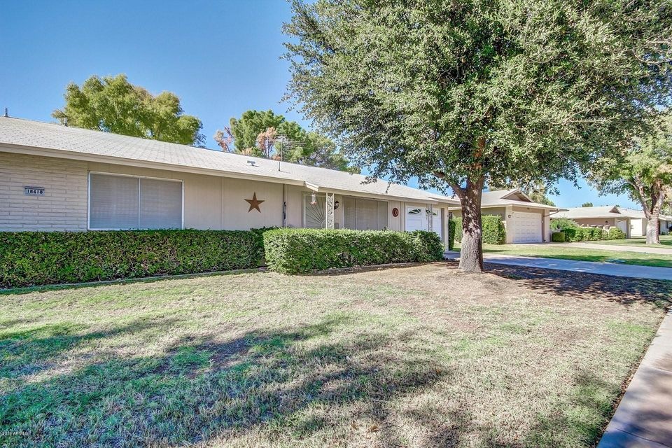 18418 N Conestoga Dr, Sun City, AZ 85373 - photo 1