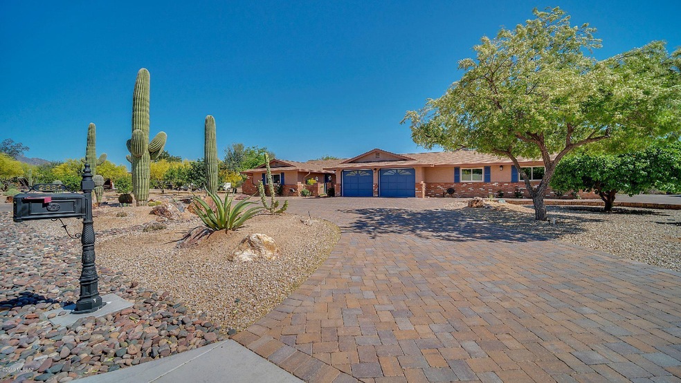 Fabulous curb appeal