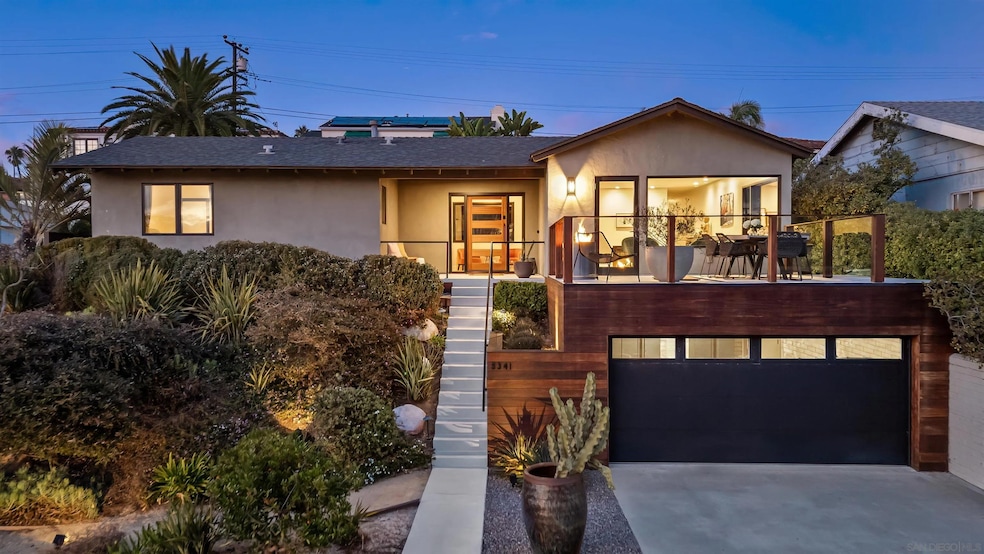 Sold $3,495,000 • Co-Listing Agent