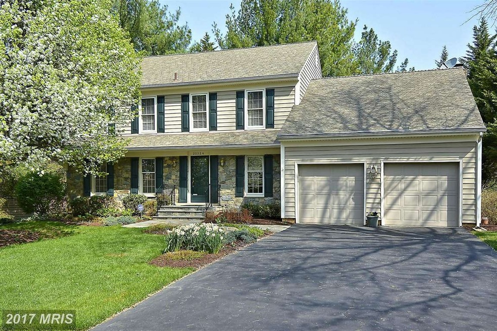 20324 Pleasant Ridge Dr, Montgomery Village, MD 20886 - photo 1