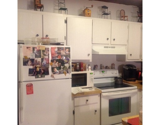 82 Commercial St unit 84, Boston, MA 02109 - photo 1