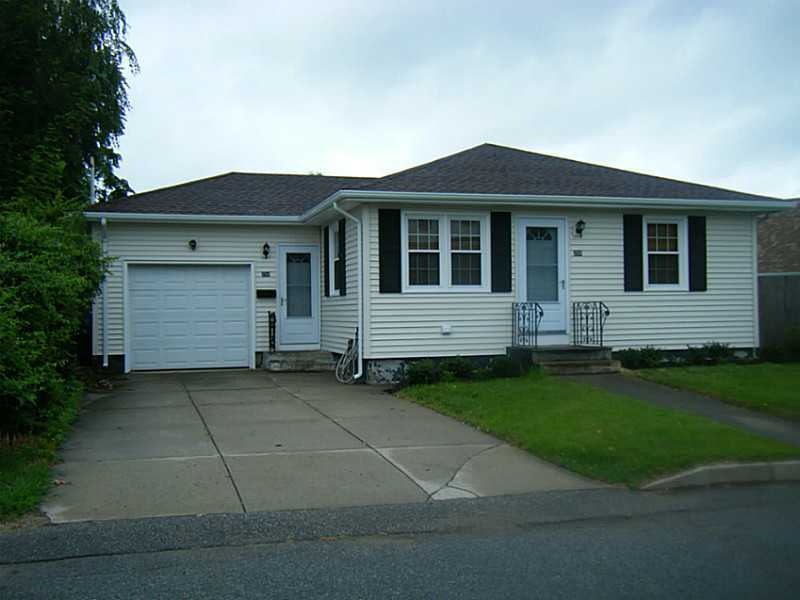 250 Flint Ave, Cranston, RI 02910 - photo 1