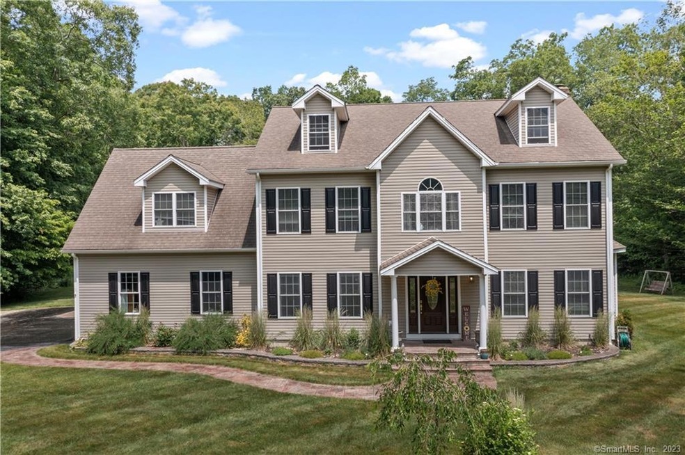 Welcome Home to 68 Winterberry Circle, Westbrook, 