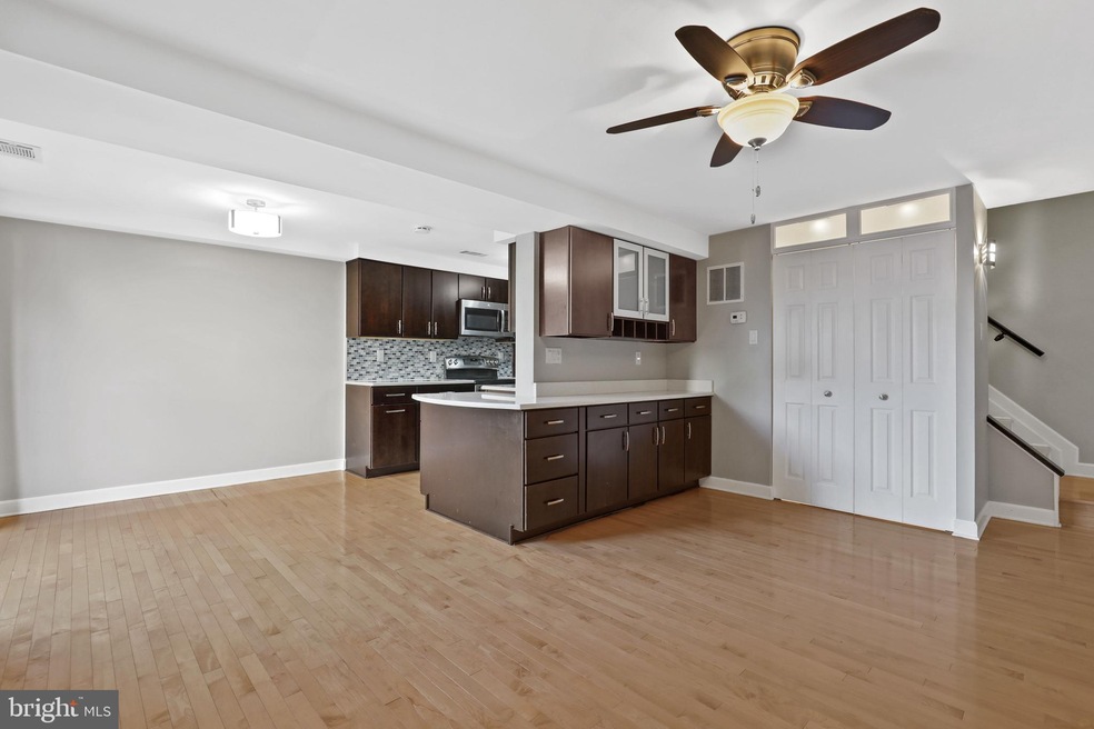 456 West Ct, Glen Burnie, MD 21061 - photo 1