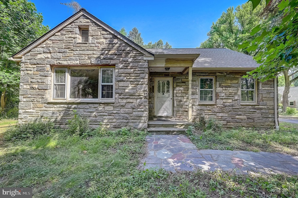 7 E Brookhaven Rd, Wallingford, PA 19086 - photo 1