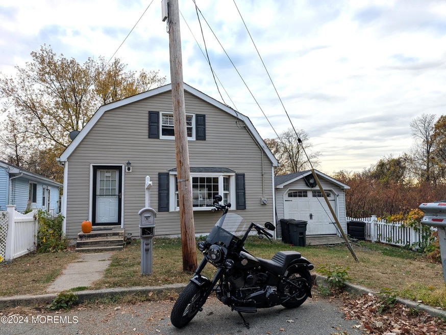 WELCOME TO 171 CENTER ST. KEYPORT