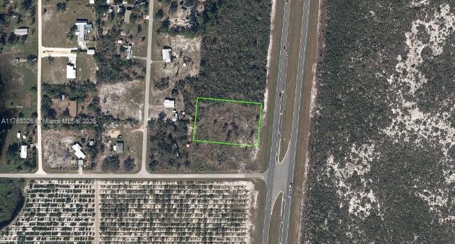 680 Us Highway 27, Venus, FL 33960 - photo 1