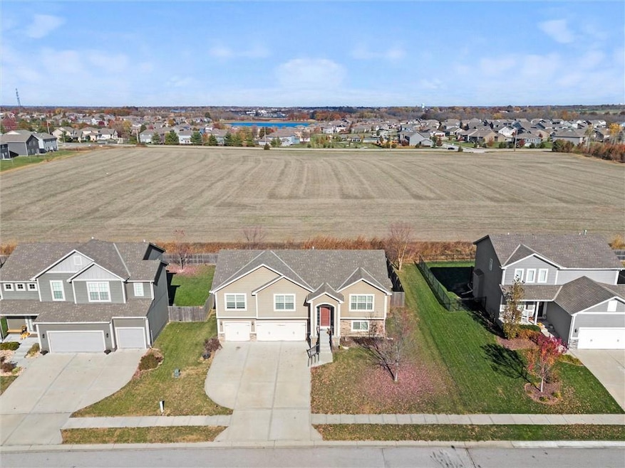 For Sale $409,000 • Co-Listing Agent