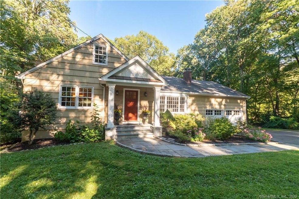 18 Roxbury Ln, Wilton, CT 06897 - photo 1