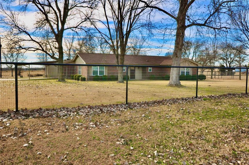 7665 Reed Rd, Azle, TX 76020 - photo 1