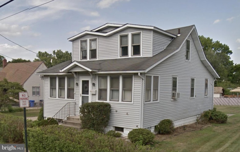 237 S Clinton Ave, Maple Shade, NJ 08052 - photo 1