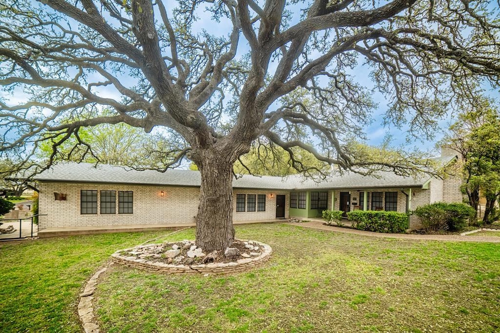 Under Contract $549,000