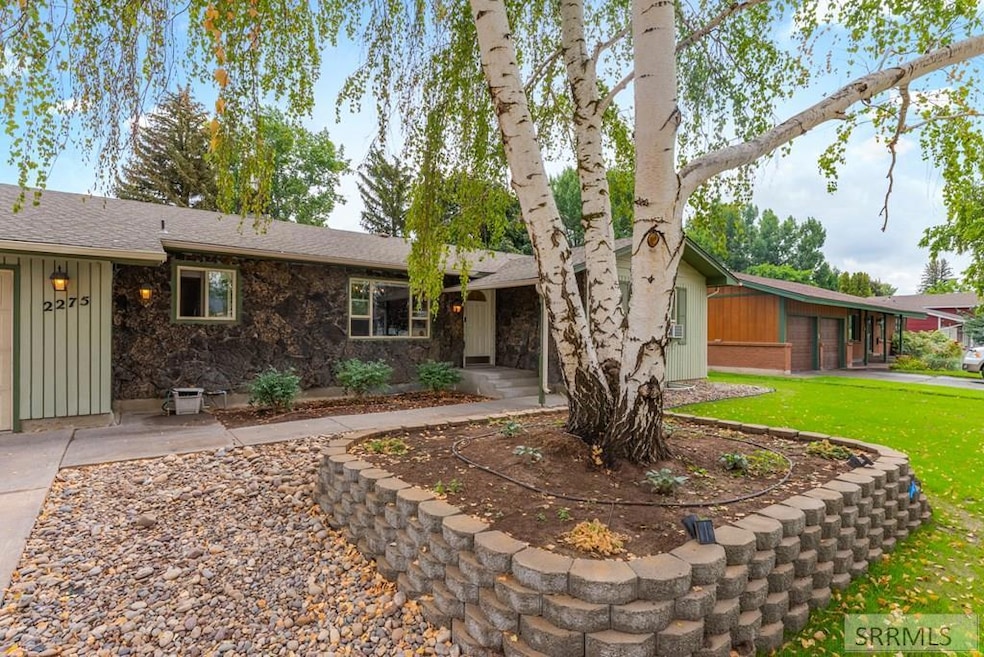 2275 Oak Trail Dr, Idaho Falls, ID 83404 - photo 1