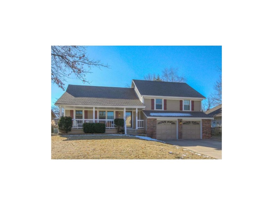 1105 NE Trailwood Street located in Oak Tree Farms
