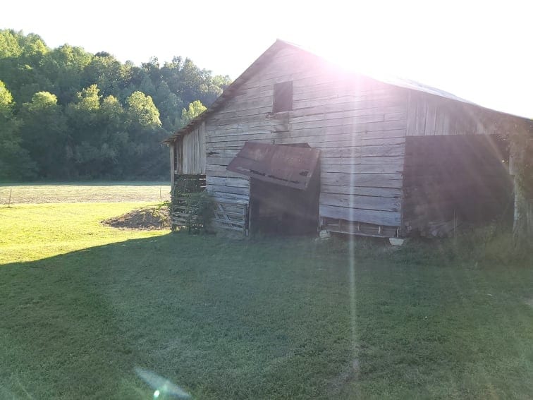 1971 Short Creek Rd, Linden, TN 37096 - photo 1