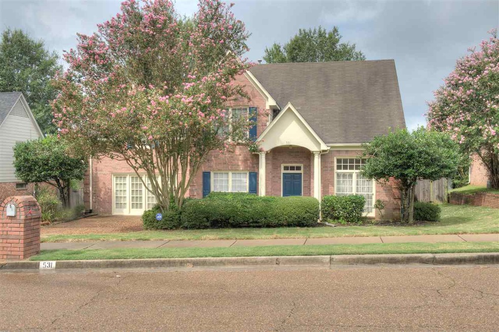 RARE opportunity! 20x20 Play/Bonus Room or Office 