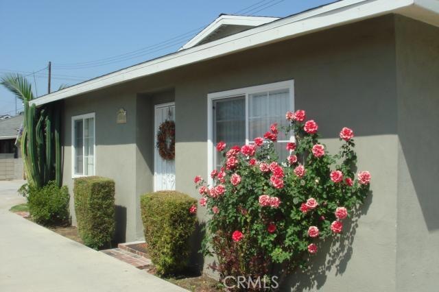 9222 Ramona St, Bellflower, CA 90706 - photo 1