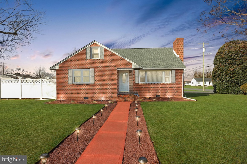 102 Edward St, Georgetown, DE 19947 - photo 1